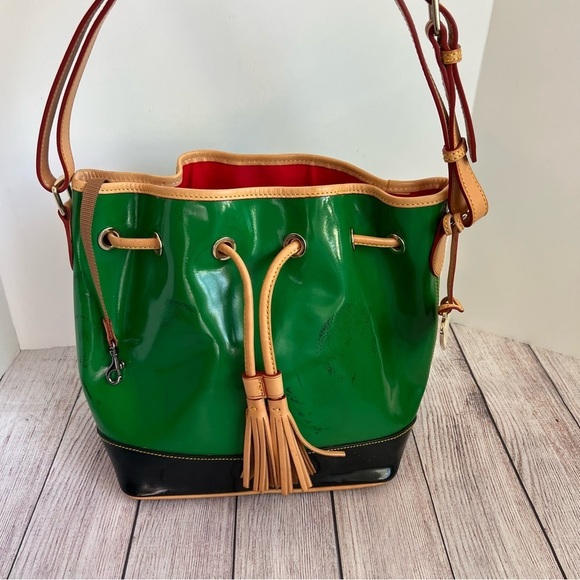 Dooney & Bourke Drawstring PVC Green Bag Project - Picture 1 of 10